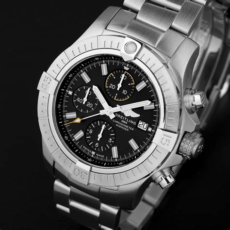 Avenger Chronograph 45 Stainless steel 